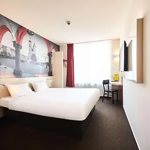 bb-hotel-krakow-centrum.krakowhotelspoland.com/