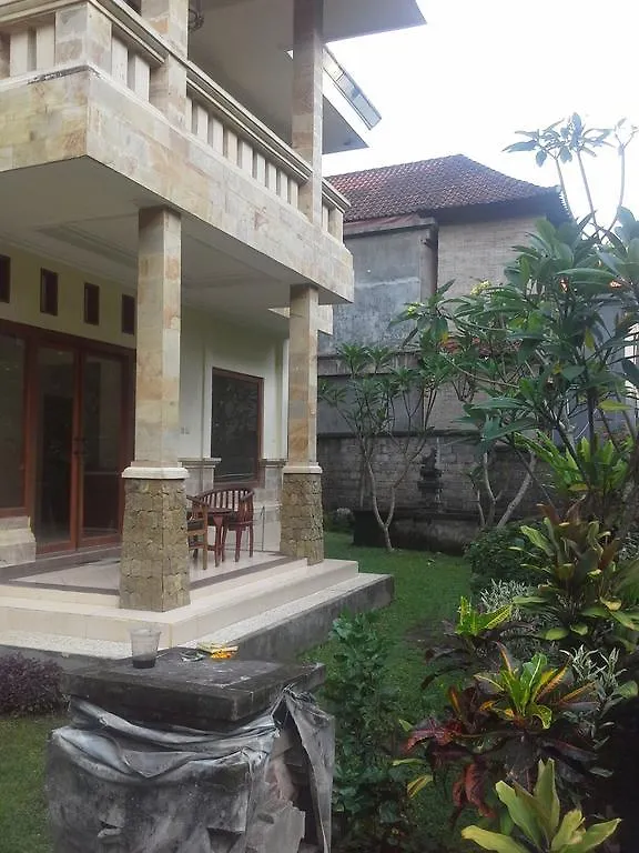 Dewi Ayu Accomodation Ubud Maison d'hôtes
